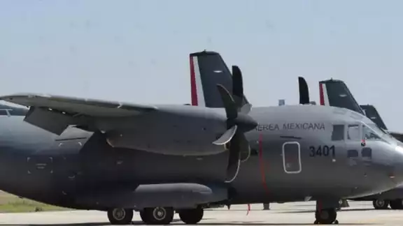 El vuelo trasladará de Rumania a México a las familias que desean ser repatriadas, según informó la SRE El vuelo trasladará de Rumania a México a las familias que desean ser repatriadas, según informó la SRE
