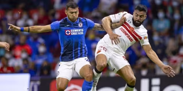 Error garrafal del árbitro al expulsar a Jurado le da el triunfo a Toluca sobre Cruz Azul