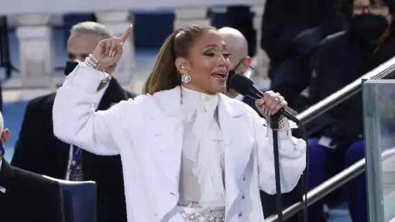 Jennifer López dio el respaldo a su 'hije' en un concierto en Los Ángeles