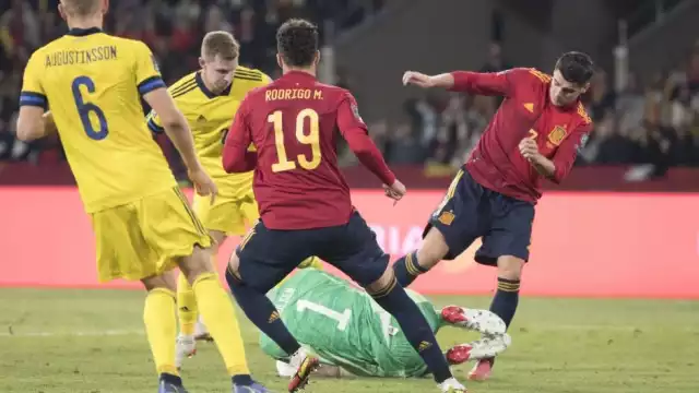 Ambas selecciones se encontraron en un duelo reñido