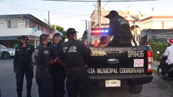 El accidente ocurrió a las ocho de la noche de este jueves, en las calles 27 por 76 y 78 El accidente ocurrió a las ocho de la noche de este jueves, en las calles 27 por 76 y 78
