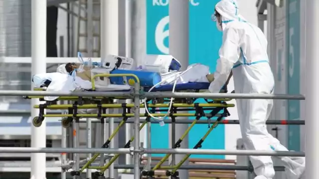 En Moscú fallecieron 70 pacientes y en San Petersburgo 61. Además, se confirmaron 29  mil 362 nuevos casos en todo el país