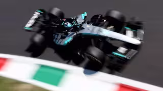 George Russell se queda con las FP2 en Monza; Checo Pérez termina en el puesto 20