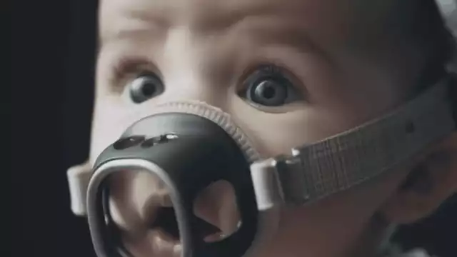 Máscara para silenciar bebés