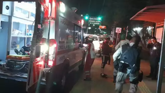 Un fuerte choque sobre la carretera Cuacnopalan-Oaxaca dejó un elemento de la Guardia Nacional muerto Un fuerte choque sobre la carretera Cuacnopalan-Oaxaca dejó un elemento de la Guardia Nacional muerto