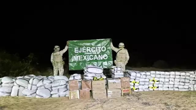 De acuerdo con las autoridades aseguraron que la droga le pertenecía al Cártel del Pacífico. Foto: Sedena