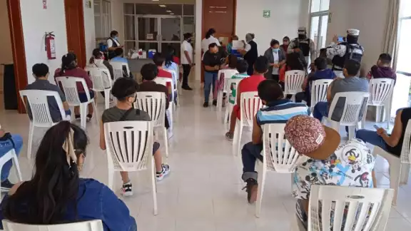 La vacunación fue para jóvenes de Tenabo nacidos entre enero y junio La vacunación fue para jóvenes de Tenabo nacidos entre enero y junio