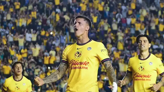 Brian marcó doblete