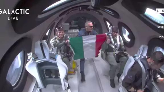 Primer vuelo al espacio