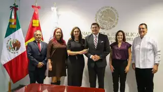 Alejandro Armenta es ratificado como Presidente de la Mesa Directiva del Senado