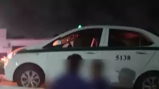 Recuperan taxi con reporte de robo en la Región 248 de Cancún