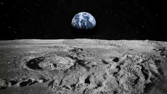Dos de las asociaciones aeroespaciales ofrecen una misión tripulada a la luna en 2024