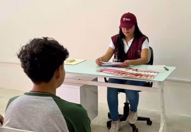 Beneficiarios de Becas del Bienestar en Ciudad del Carmen ya no tendrán que viajar a Escárcega para realizar trámites.