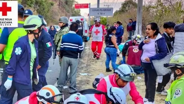 Más de 14 víctimas ha registrado el accidente.
