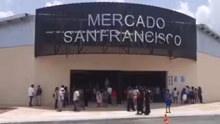 Habitantes cuestionaron la falta de transparencia en la entrega de locales del renovado zoco