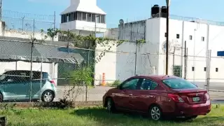 Su detención de manera formal ocurrió minutos antes de la media noche de este viernes