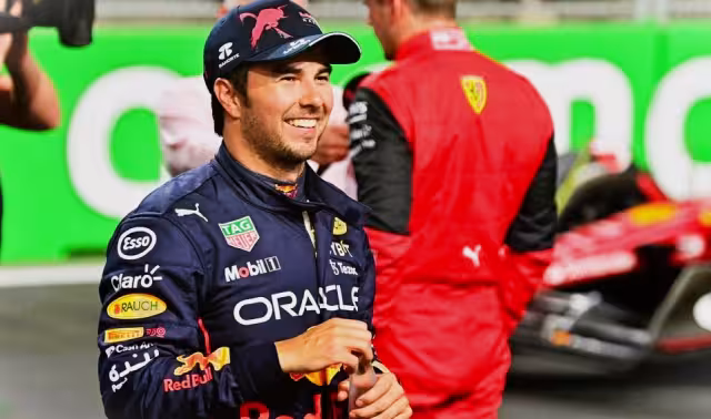 Aline Arnot y Daniel Montes de Oca de 'La Sobremesa Deportiva' hablaron del fenómeno 'Checo' Pérez. Foto: Especial