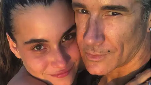 Fernando Carrillo decidió no separarse de su esposa con quien se dará una segunda oportunidad Fernando Carrillo decidió no separarse de su esposa con quien se dará una segunda oportunidad