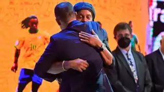 El ex futbolista mexicano dedicó unas palabras a Ronaldinho en el Salón de la Fama en Pachuca