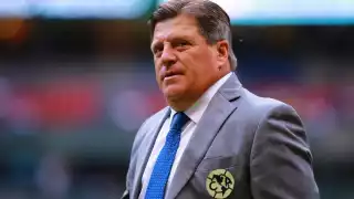Identifican vehículo en el que escaparon asaltantes de casa de la Miguel Herrera