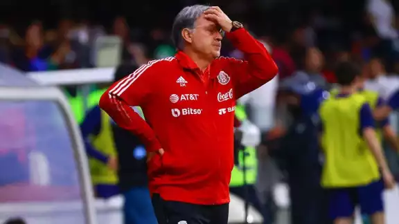 Tata Martino podría no llegar al Mundial 2022