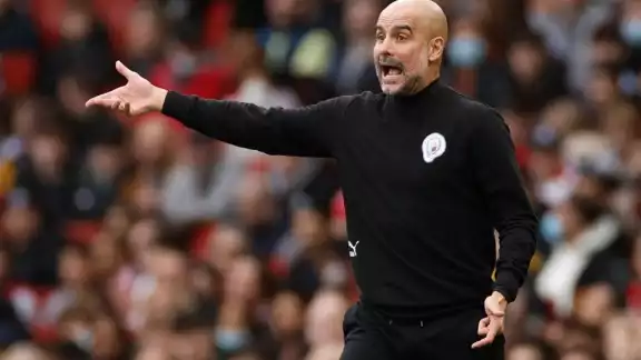Guardiola y su asistente dieron positivo a coronavirus y ya se encuentra aislados, siguiendo las indicaciones sanitarias. Guardiola y su asistente dieron positivo a coronavirus y ya se encuentra aislados, siguiendo las indicaciones sanitarias.