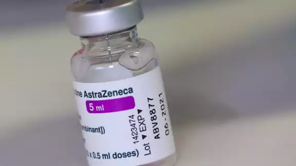 La farmacéutica tratará de entregar 300 millones de dosis a la UE