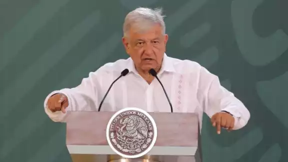 Adelantó que Veracruz es uno de los estados que está contemplado en la vacunación de maestros para el regreso a las aulas Adelantó que Veracruz es uno de los estados que está contemplado en la vacunación de maestros para el regreso a las aulas