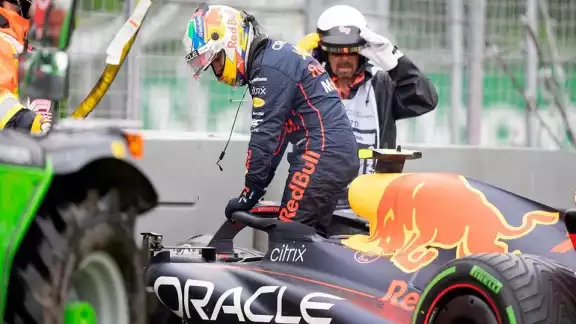 'Checo' Pérez reconoce que no ha tenido los mejores días en el Gran Premio de Gran Bretaña durante las prácticas de este viernes 'Checo' Pérez reconoce que no ha tenido los mejores días en el Gran Premio de Gran Bretaña durante las prácticas de este viernes
