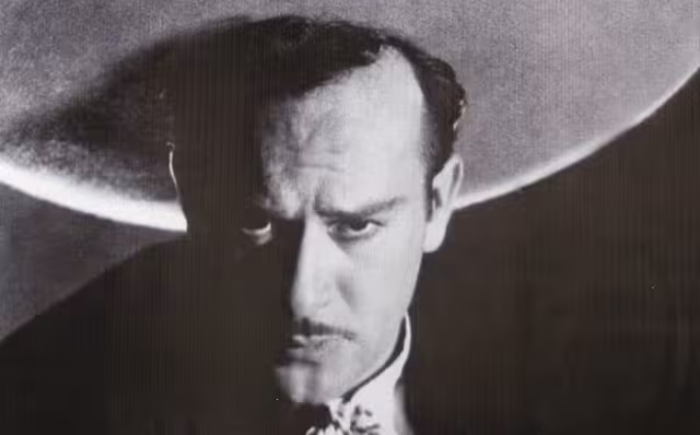 A raíz de su deceso, se desencadenó un duelo nacional el cual finalizó con un desfile en la Ciudad de México