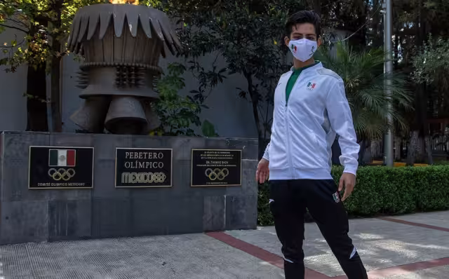 El patinador artístico y abanderado mexicano, se declara listo para participar en los  Juegos Olímpicos de Invierno