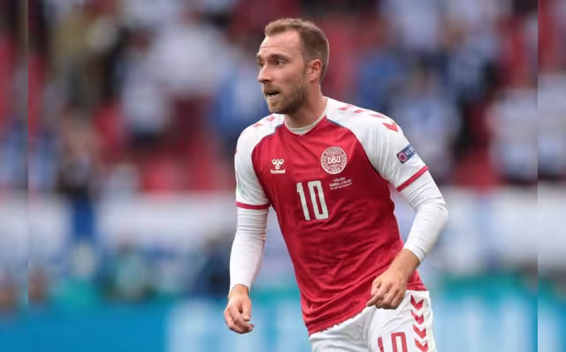 Eriksen actualmente juega en la Premier Legue en Inglaterra