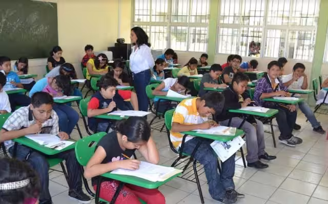 En el caso de la secundaria, la estimación indica que nueve mil 964 adolescentes de Campeche han abandonado sus estudios
