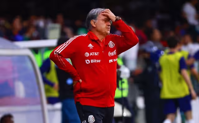 Gerardo "Tata" Martino generó mucha controversia por la lista final de jugadores mexicanos