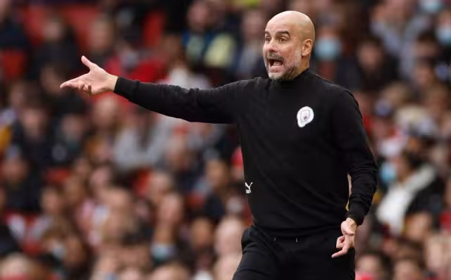 Guardiola y su asistente dieron positivo a coronavirus y ya se encuentra aislados, siguiendo las indicaciones sanitarias.