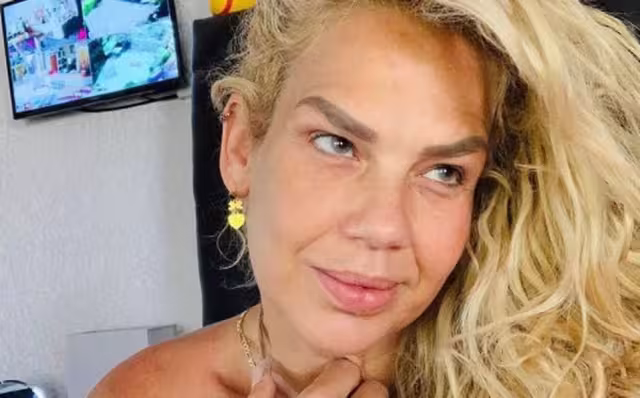 "Con mi Crossfire en Merida dando amorrrrrr💫🌙⚡️✨🌟☀️🌕" se puede leer en su publicación