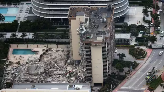 Autoridades locales informaron el jueves por la mañana que antes de que se derrumbara, esa parte del complejo Champlain Towers estaba en proceso de renovación