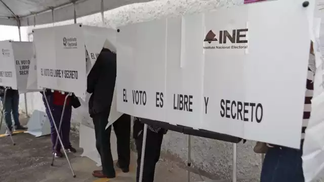 SEP reitera a servidores públicos que están obligados a cumplir la ley