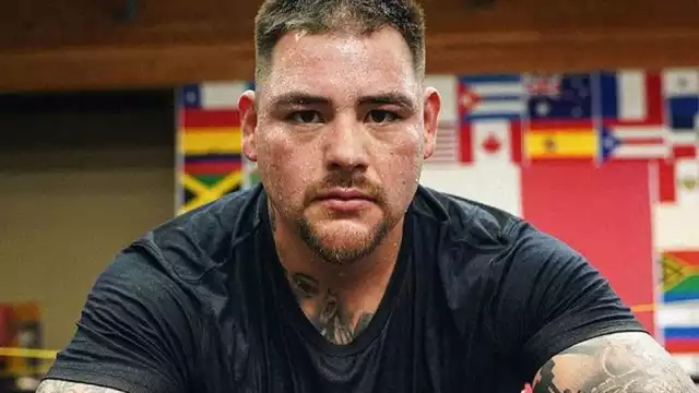 Andy Ruiz se prepara para su pelea de este sabado 1 de mayo ante hris Arreola