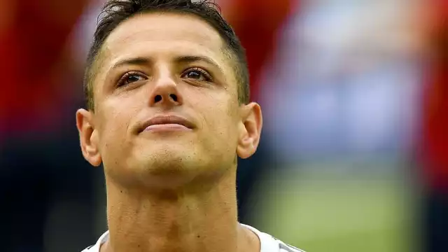 Tata Martino le informa a Chicharito que no estará con el Tri en Qatar 2022