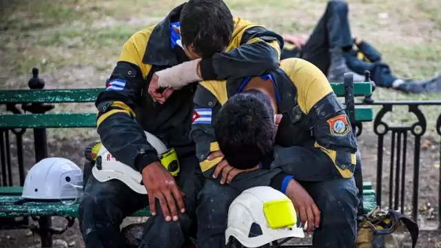 Tras haber encontrado un último cuerpo en los sótanos del hotel, los bomberos dieron por finalizadas las labores de rescate