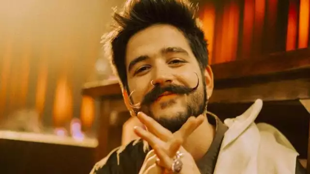 Camilo admitió nunca haber escuchado a Selena Quintanilla