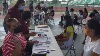 Más de tres mil jóvenes de entre 18, 19 y 20 años de edad programados para ser vacunados contra el SARS-CoV-2