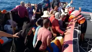 Los 30 extranjeros fueron rescatados al norte de Isla Mujeres