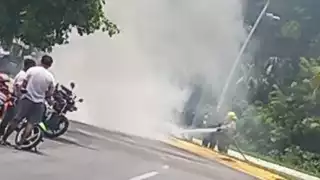 El paso fue cerrado para evitar que los estudiantes se aproximaran hasta el lugar
