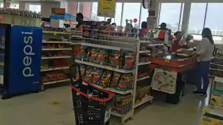 La zona norte de encuentra en alerta naranja y en las próximas horas podría cambiar a Roja. Foto: Irelis Leal