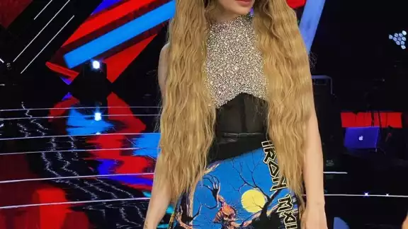Belinda causó revuelo por su atuendo de Iron Maiden Belinda causó revuelo por su atuendo de Iron Maiden