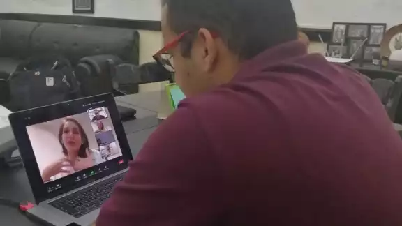 La sesión fue de manera virtual La sesión fue de manera virtual