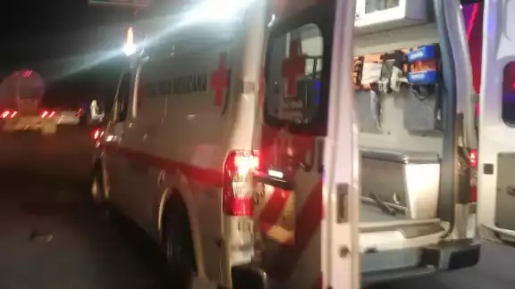 Alrededor de las 21:30 horas, el peatón falleció en la sala de urgencias Alrededor de las 21:30 horas, el peatón falleció en la sala de urgencias