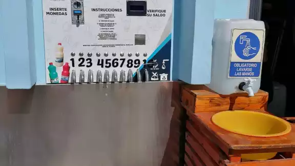 El dispensador funciona las 24 horas, los siete días de la semana
El dispensador funciona las 24 horas, los siete días de la semana